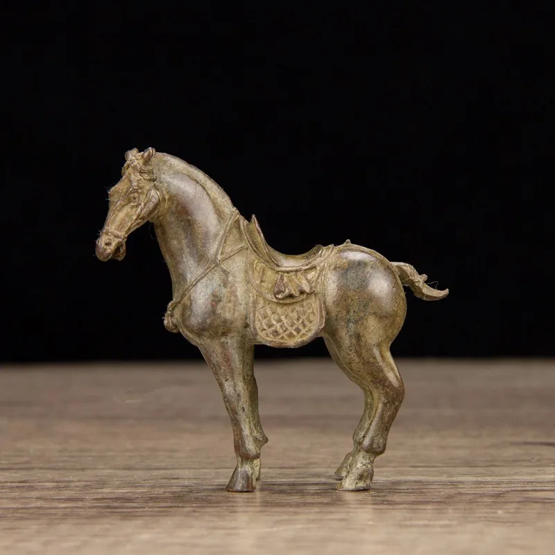 Antique Bronze Collection Antique Solid Alloy Xiaotang Horse Ornament Steed with Saddle Domestic Ornaments
Antique Bronze Collection Antique Solid Alloy Xiaotang Horse Ornament Steed with Saddle Domestic Ornaments