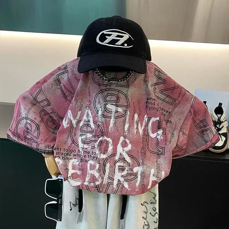 2025 Spring and Summer New Boys Cool Handsome Short-sleeved T-shirt 2025 New Summer Hip Hop Mid-length Trendy Boys' T-shirt Top
2025 Spring and Summer New Boys Cool Handsome Short-sleeved T-shirt 2025 New Summer Hip Hop Mid-length Trendy Boys' T-shirt Top