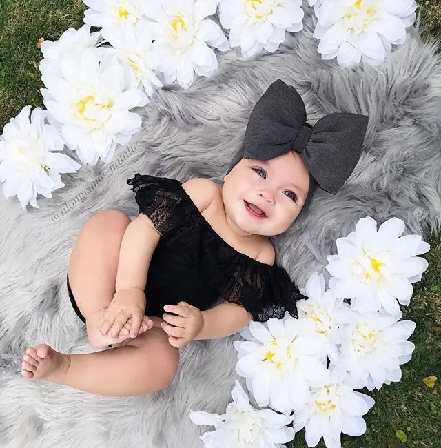 KMBANGI Newborn Baby Girls Romper Lace Sleeveless Off Shoulder Black Bodysuit Jumpsuit Headband Summer Clothes
KMBANGI Newborn Baby Girls Romper Lace Sleeveless Off Shoulder Black Bodysuit Jumpsuit Headband Summer Clothes