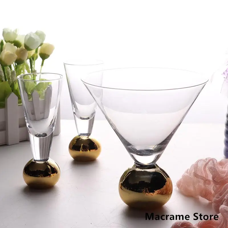 Luxury Diamond Goblet Glass Wine Spirit glass creative personality diamond-encrusted whis
Luxury Diamond Goblet Glass Wine Spirit glass creative personality diamond-encrusted whis