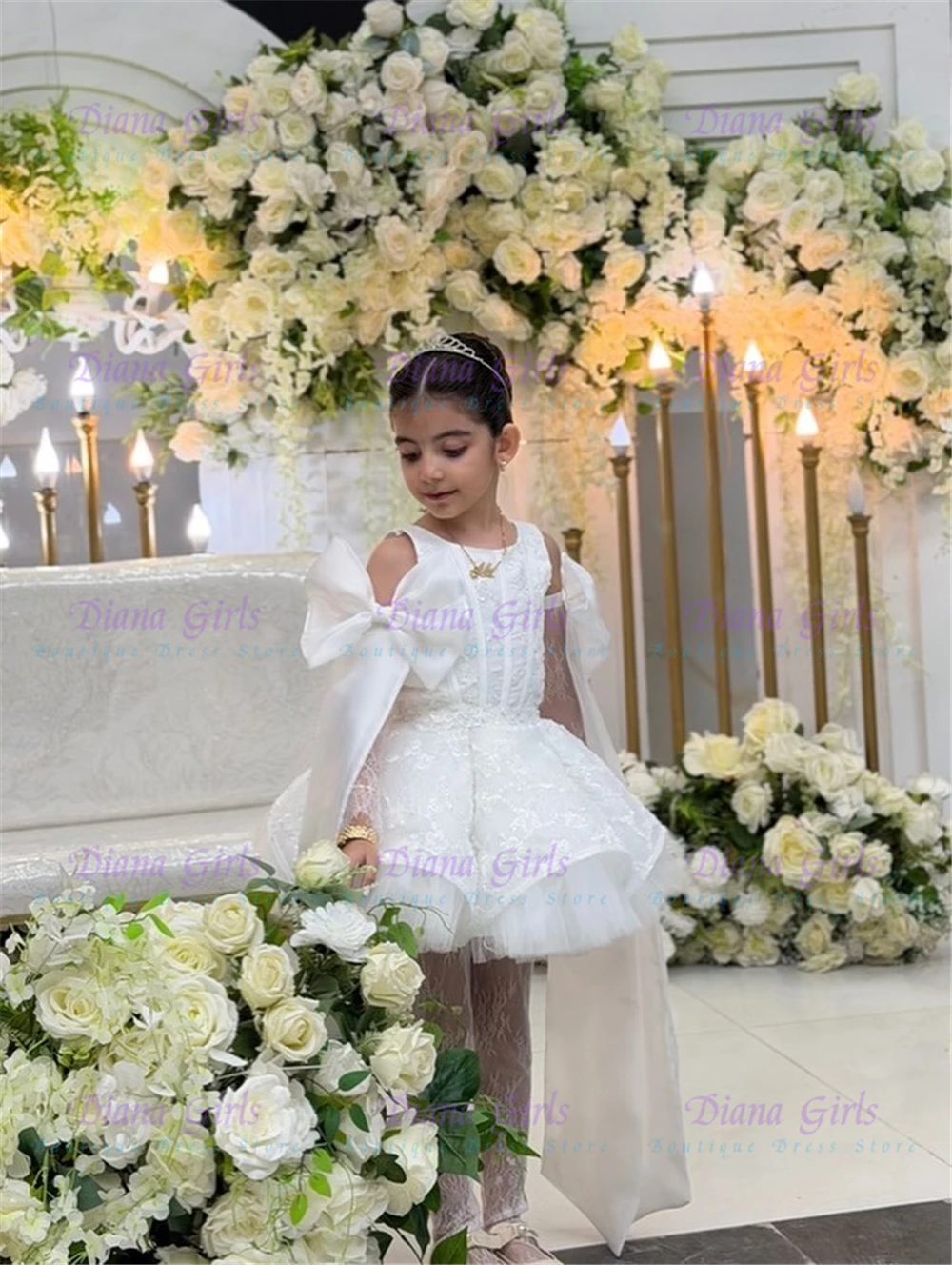 QUality Lovely Flower Girl Dress Lace Fluffy With Big Bow for Little Princess Wedding Birthday Party Evening Gowns Customizable
QUality Lovely Flower Girl Dress Lace Fluffy With Big Bow for Little Princess Wedding Birthday Party Evening Gowns Customizable