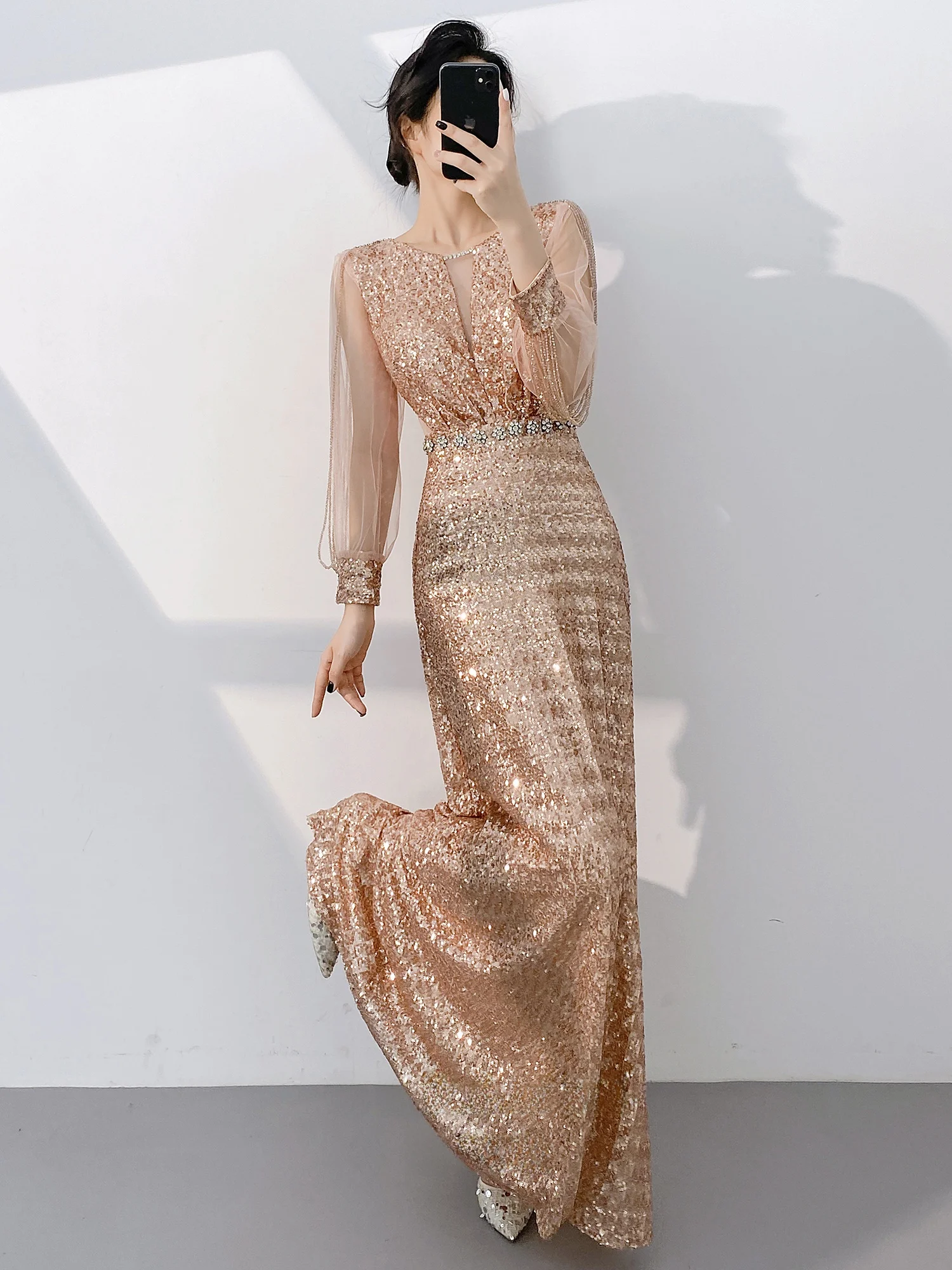 Ele Rose Gold Evening Dr Women's 2024 New High-End Feel Banquet Host Fla Dr Korean Sle A-Line Skirt Long Sve
Ele Rose Gold Evening Dr Women's 2024 New High-End Feel Banquet Host Fla Dr Korean Sle A-Line Skirt Long Sve