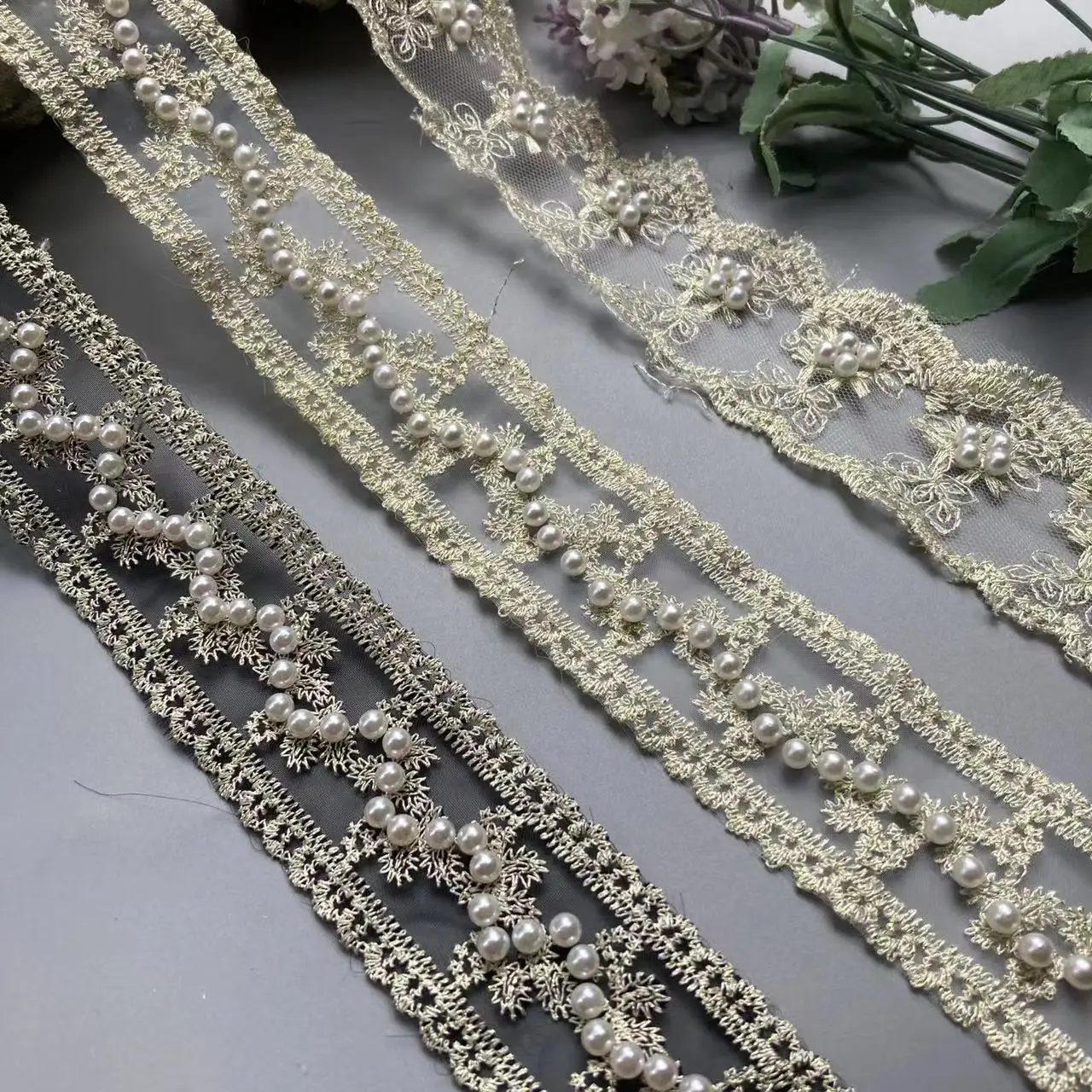 2 Yards Ethnic Net Yarn Beading Embroidery Lace Ribbon Trims Gold Thread Accessories Handmade DIY Veil Clothing Hat Sewing New
2 Yards Ethnic Net Yarn Beading Embroidery Lace Ribbon Trims Gold Thread Accessories Handmade DIY Veil Clothing Hat Sewing New