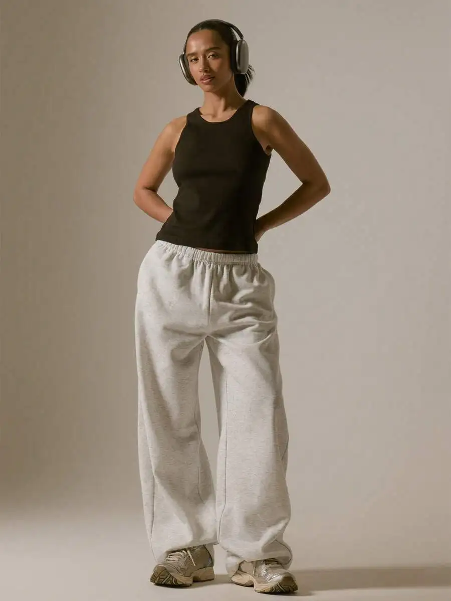 Women's Oversized Straight Leg Joggers - Soft Fleece, Casual Loose Fit Pants
Women's Oversized Straight Leg Joggers - Soft Fleece, Casual Loose Fit Pants