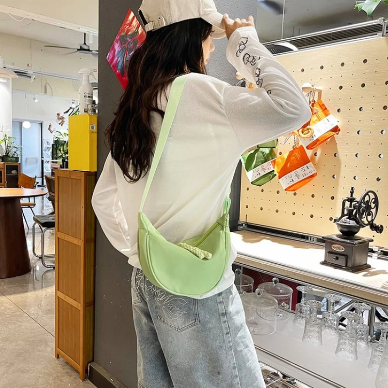 Элегантная модная женская кожаная сумка класса люкс 2025 года, знаменитая дизайнерская классическая популярная винтажная сумка
Элегантная модная женская кожаная сумка класса люкс 2025 года, знаменитая дизайнерская классическая популярная винтажная сумка 