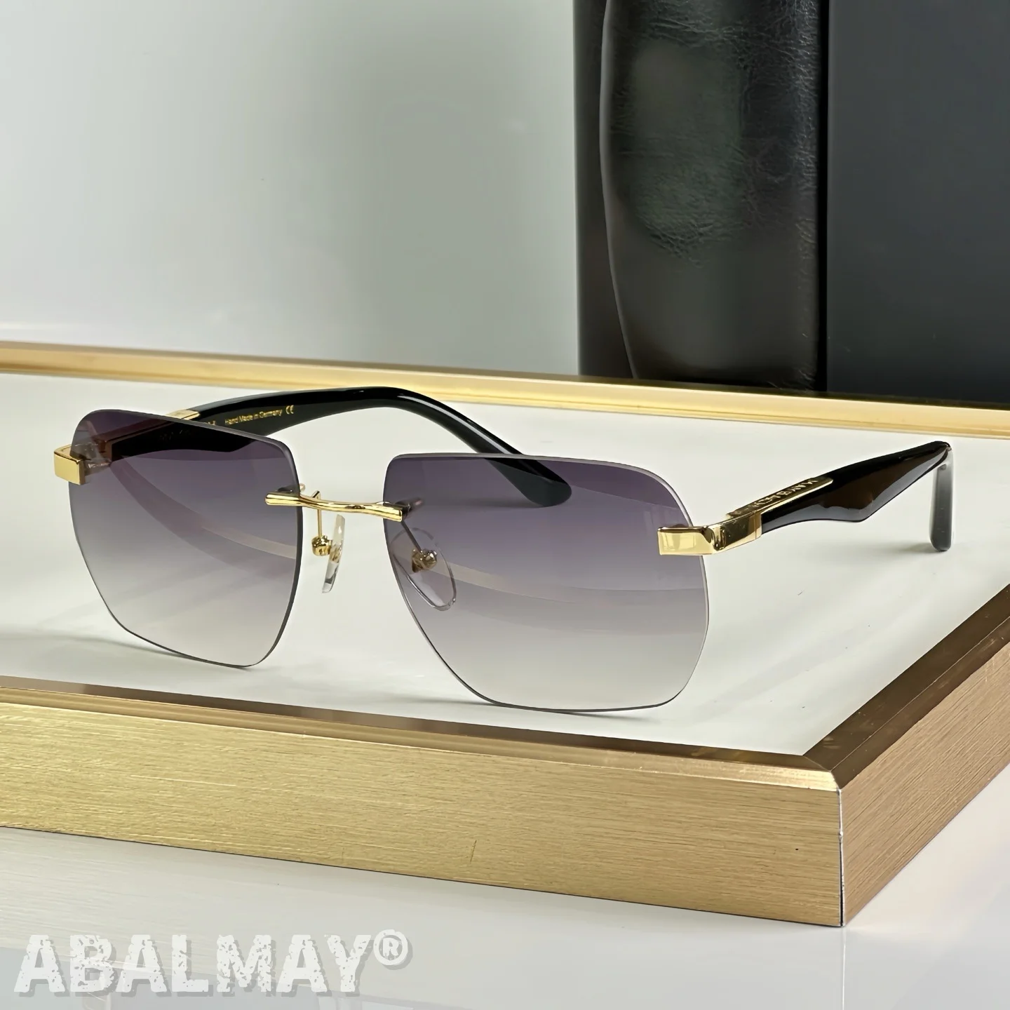 ARTIST I Size 61-18 Top Quality Sunglasses for Men Classic Fashion Women Luxury Brand Designer sunglasses UV400 with box
ARTIST I Size 61-18 Top Quality Sunglasses for Men Classic Fashion Women Luxury Brand Designer sunglasses UV400 with box