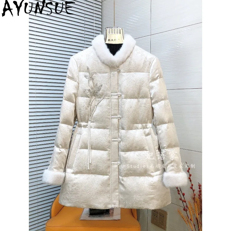 AYUNSUE Women's Goose Down Jacket Fashion Commuter Outerwears Mink Fur Collar Warm Chinese-style Jacket Woman Clothes Ropa Mujer
AYUNSUE Women's Goose Down Jacket Fashion Commuter Outerwears Mink Fur Collar Warm Chinese-style Jacket Woman Clothes Ropa Mujer
