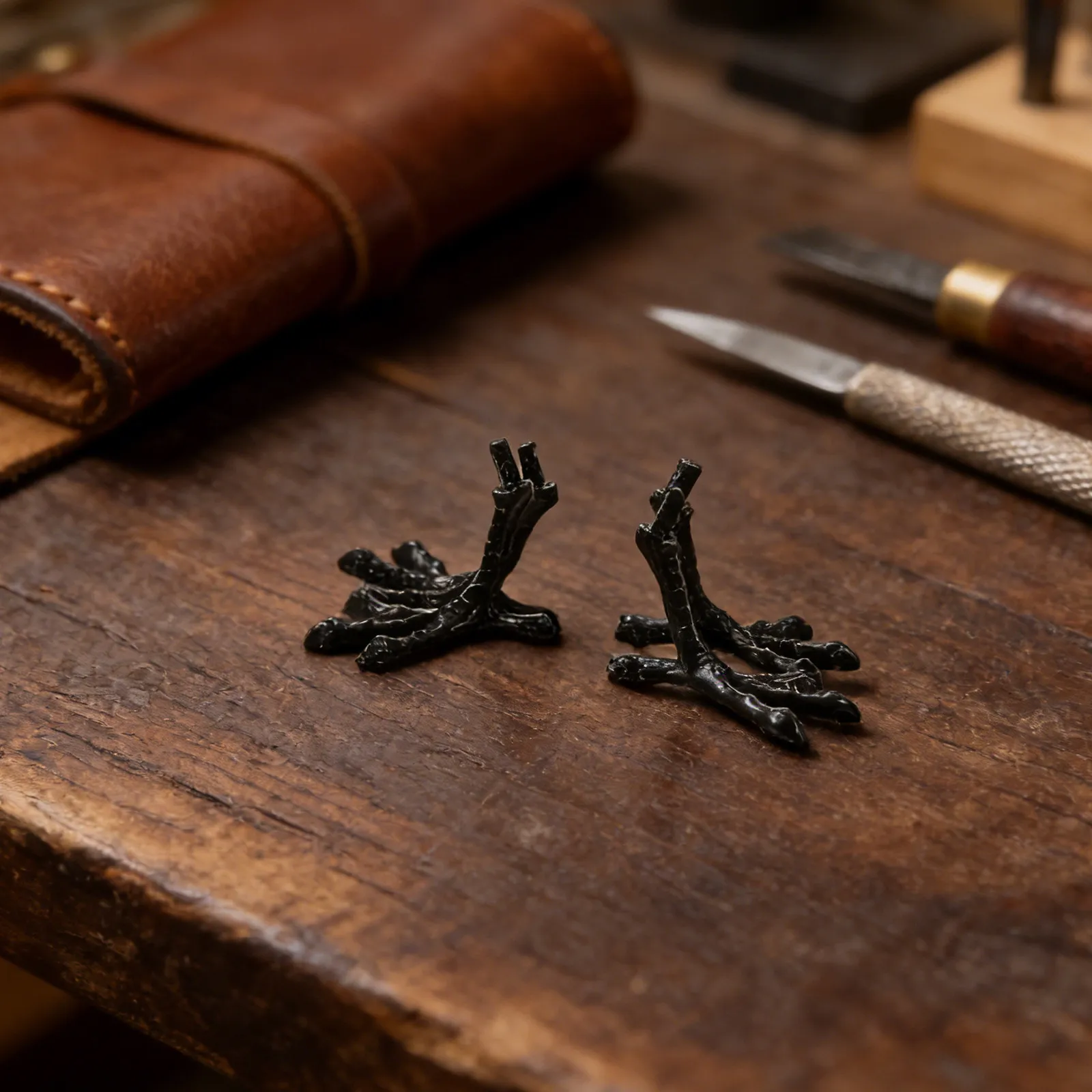 6Pcs Realistic Metal Bird Feet Black Crow Paws for DIY Crafts Needle Felting Crow Raven Sparrows Art Accessories
6Pcs Realistic Metal Bird Feet Black Crow Paws for DIY Crafts Needle Felting Crow Raven Sparrows Art Accessories
