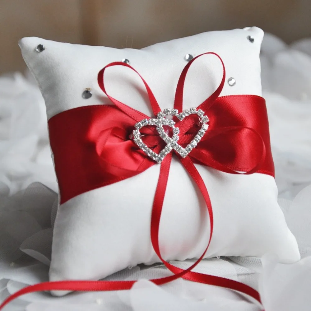 Romantic Wedding Ring Pillow Sparkling Rhinestones Square Double Heart Ring Bearer Pillow European Bowknot Ribbon Cushion
Romantic Wedding Ring Pillow Sparkling Rhinestones Square Double Heart Ring Bearer Pillow European Bowknot Ribbon Cushion