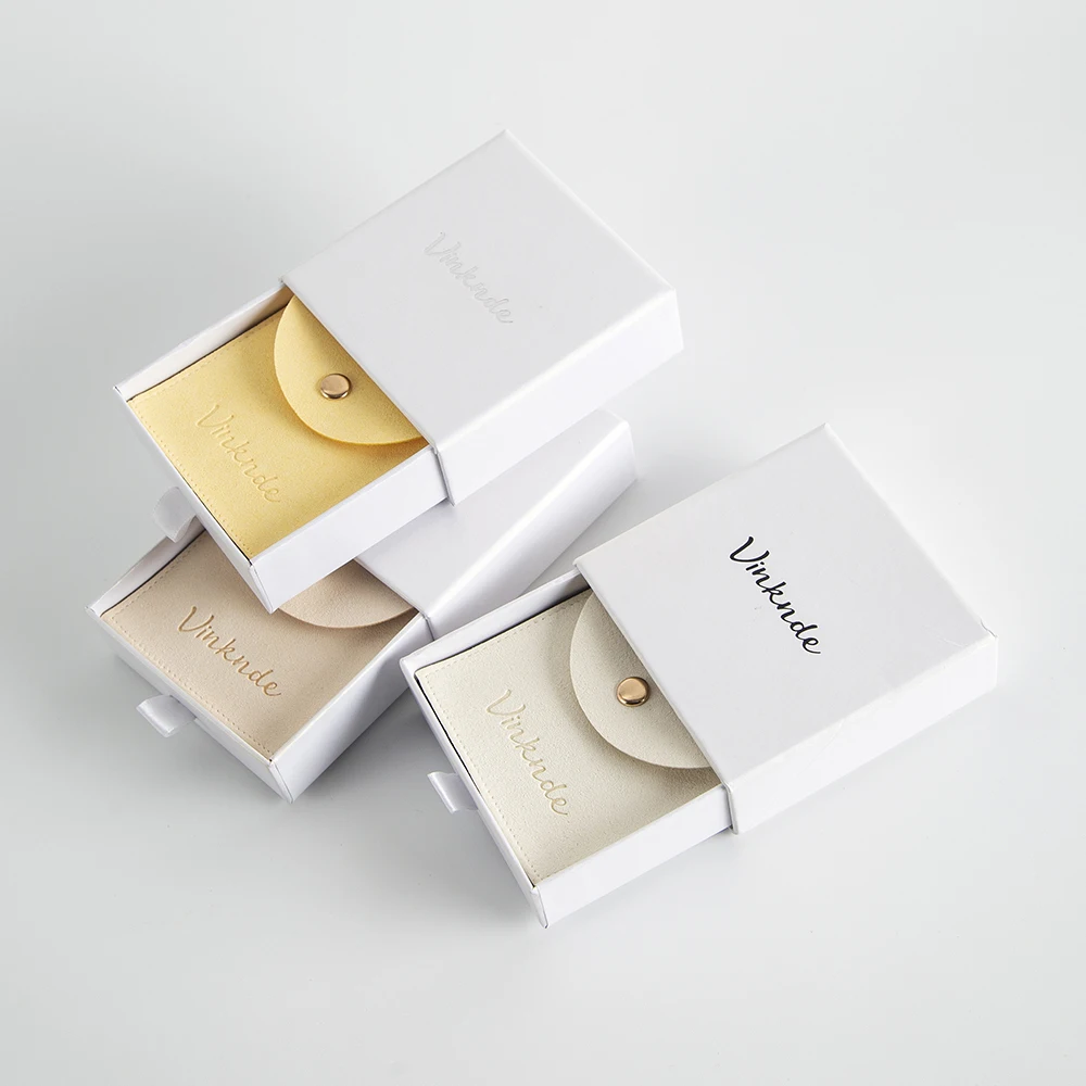 100Pcs Custom Logo White Paper Drawer Jewelry Boxes Snap Packaging Bag for Ring Necklace Earrings Travel Wedding Gift Organizer
100Pcs Custom Logo White Paper Drawer Jewelry Boxes Snap Packaging Bag for Ring Necklace Earrings Travel Wedding Gift Organizer