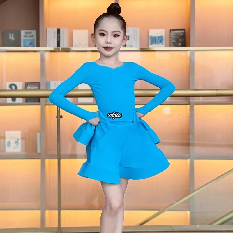 New style Latin dance performance outfit womens dance training suit competition attire childrens Latin dance outfit long-sleeved
New style Latin dance performance outfit womens dance training suit competition attire childrens Latin dance outfit long-sleeved