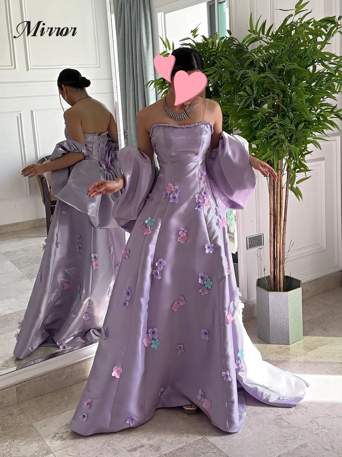 Mirror Dress Elegant Vintage Sweet Lilac Flowers Beads Cape Princess Satin Customized Ball Prom Dress Evening Party Gowns
Mirror Dress Elegant Vintage Sweet Lilac Flowers Beads Cape Princess Satin Customized Ball Prom Dress Evening Party Gowns
