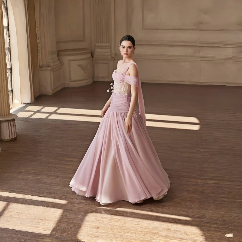 Prom Gown Simple Elegant Customized Prom Dress Openwork Lace Prom Gown Simple Elegant Off-the-Shoulder Evening Dress Knee-Length
Prom Gown Simple Elegant Customized Prom Dress Openwork Lace Prom Gown Simple Elegant Off-the-Shoulder Evening Dress Knee-Length