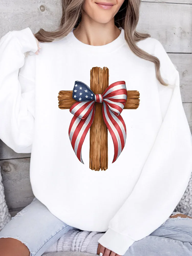 Wood Cross with Bow Women's Graphic Crewneck Sweatshirt Casual Long Sleeve Pullover, Loose Fit Streetwear for Fall Winter
Wood Cross with Bow Women's Graphic Crewneck Sweatshirt Casual Long Sleeve Pullover, Loose Fit Streetwear for Fall Winter