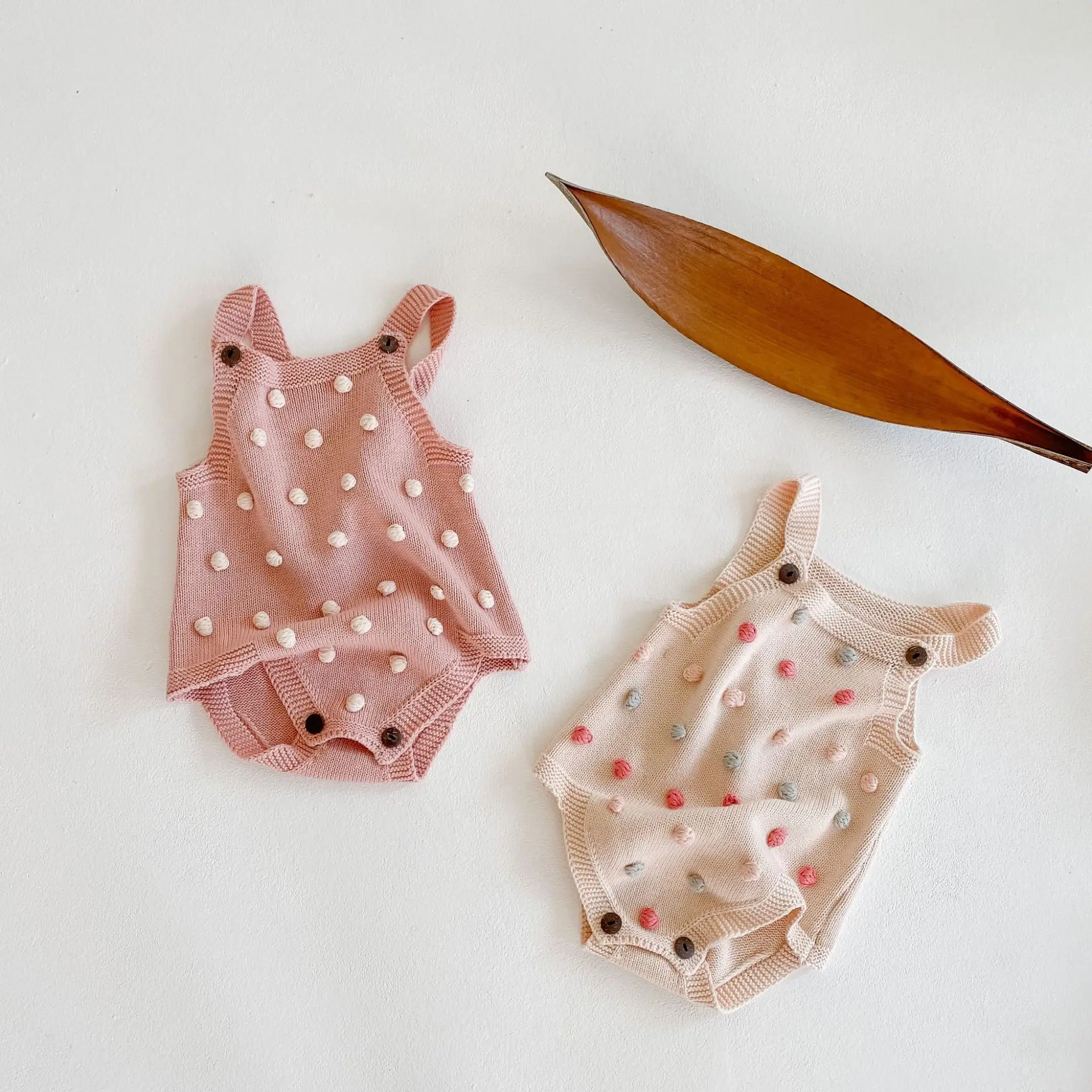 2024 New 0-3Yrs Spring Autumn Kids Baby Boys Girls Sleeveless Solid Color Knit Rompers Clothes Infant Baby Boys Girls Rompers
2024 New 0-3Yrs Spring Autumn Kids Baby Boys Girls Sleeveless Solid Color Knit Rompers Clothes Infant Baby Boys Girls Rompers