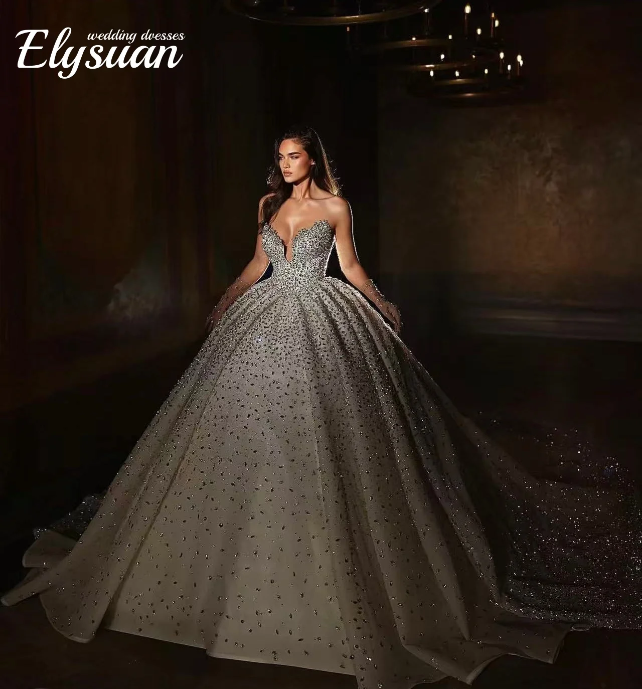 Customized Classic Sweetheart Sequined Beading Sleeveless A-Line Bride Wedding Dresses Bridal Gowns Vestidos De Novia
Customized Classic Sweetheart Sequined Beading Sleeveless A-Line Bride Wedding Dresses Bridal Gowns Vestidos De Novia