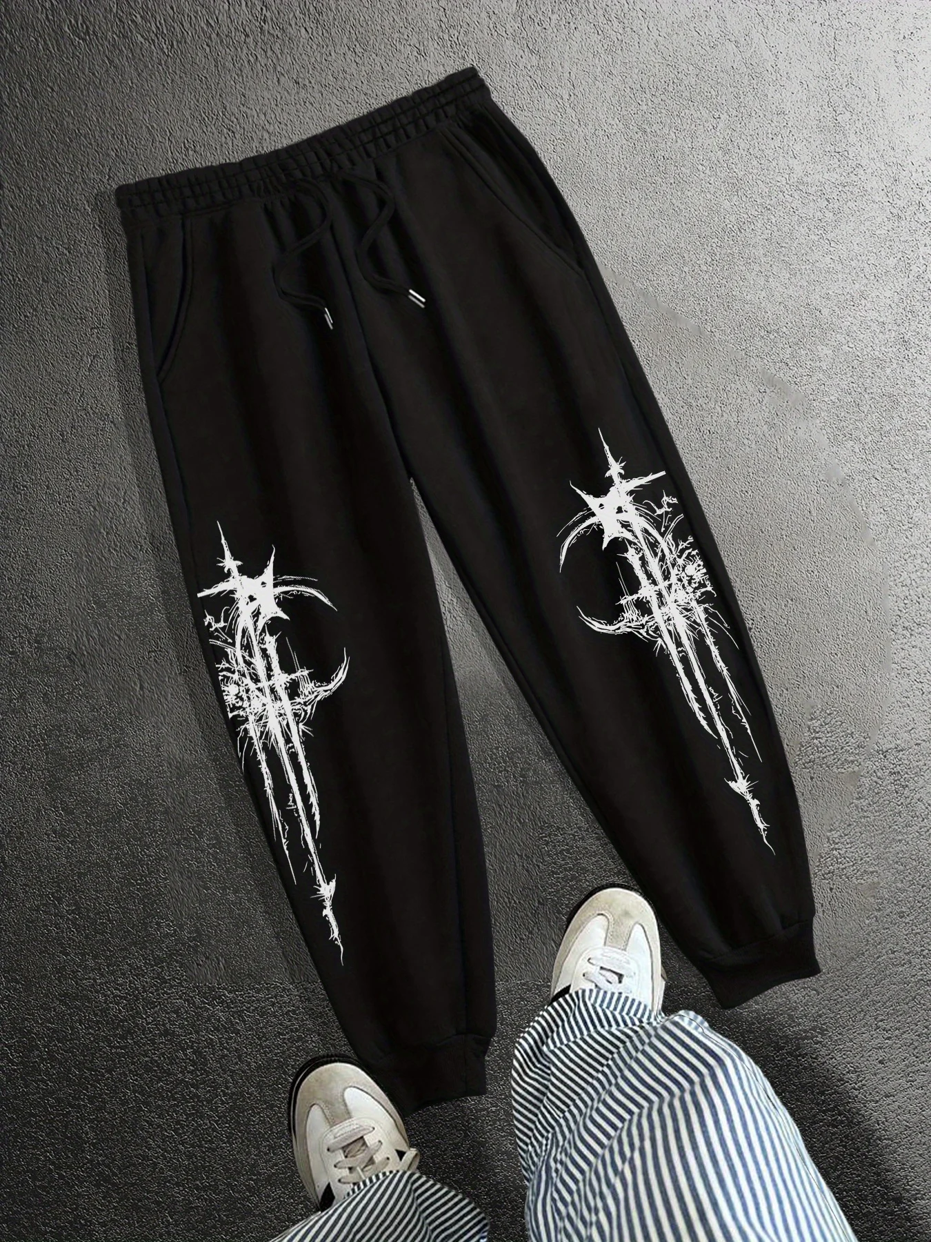 Autumn and Winter Men's Sportswear Pants, Gothic Geometric Print Lace-up Pants, Men's Casual Pants with Jogging Pants S-3XL
Autumn and Winter Men's Sportswear Pants, Gothic Geometric Print Lace-up Pants, Men's Casual Pants with Jogging Pants S-3XL