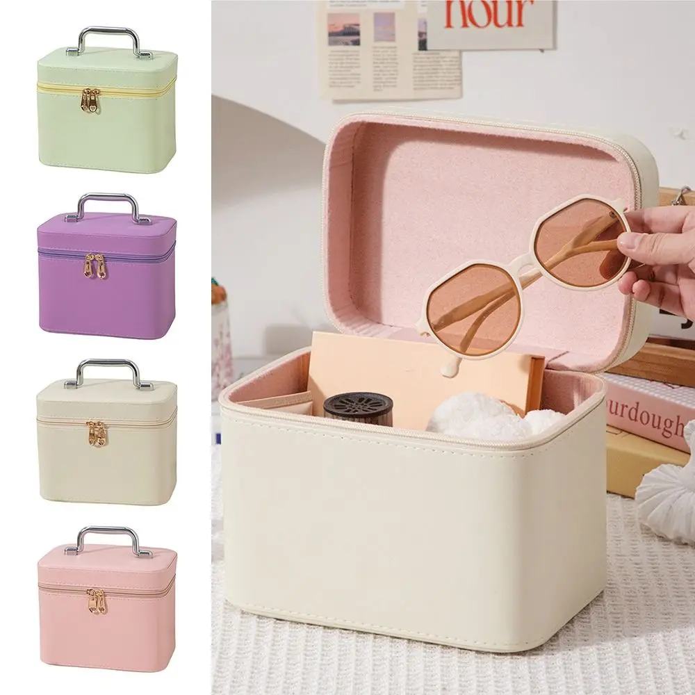 Fashion PU Leather Makeup Case Handheld Large Capacity Cosmetic Bag Multi-functional Beauty Tools For Girl Lady Women
Fashion PU Leather Makeup Case Handheld Large Capacity Cosmetic Bag Multi-functional Beauty Tools For Girl Lady Women