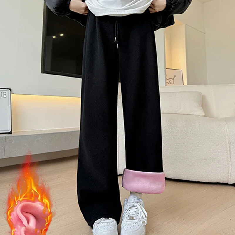 Женские брюки, зимние модные эластичные хлопковые брюки с высокой талией, женские свободные широкие спортивные штаны с карманами, женские флисовые утепленные брюки
Женские брюки, зимние модные эластичные хлопковые брюки с высокой талией, женские свободные широкие спортивные штаны с карманами, женские флисовые утепленные брюки