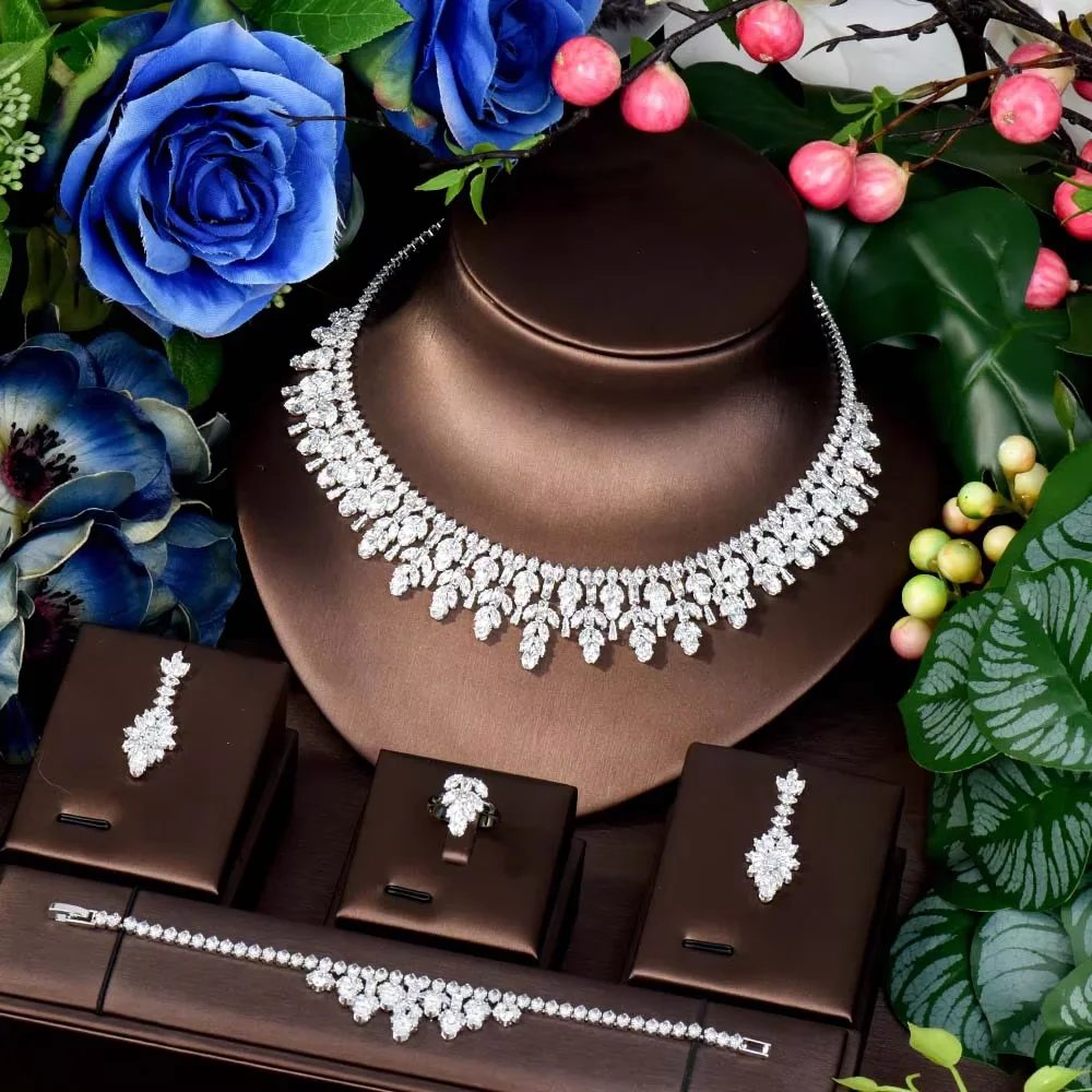 HIBRIDE Brilliant Cubic Zirconia Women's Jewellery Set Bridal Wedding Jewellery Set Accessory Fashion 4 Pcs Necklace S-394
HIBRIDE Brilliant Cubic Zirconia Women's Jewellery Set Bridal Wedding Jewellery Set Accessory Fashion 4 Pcs Necklace S-394