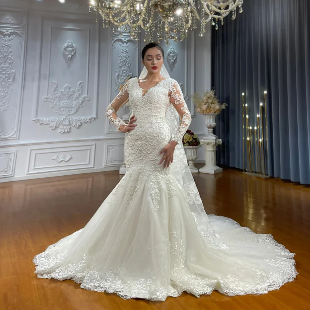 Customized New Mermaid Wedding Dress Long Sleeve Lace Appliques Beaded V-Neck Backless Bridal Gown with Train for Women
Customized New Mermaid Wedding Dress Long Sleeve Lace Appliques Beaded V-Neck Backless Bridal Gown with Train for Women