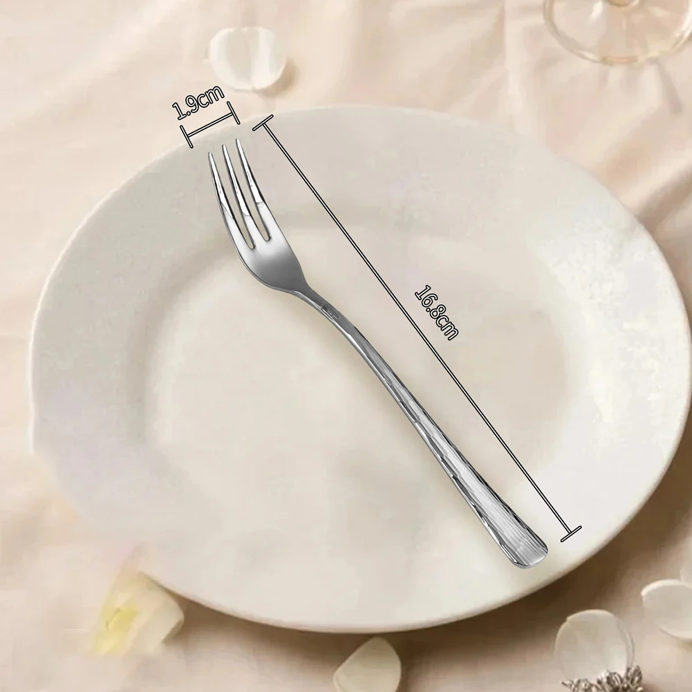 5PC Hammered Silverware Set 18/10 Stainless Steel Mirror Polished Cutlery For Daily Dining Wedding Banquet Kitchen Flatware
5PC Hammered Silverware Set 18/10 Stainless Steel Mirror Polished Cutlery For Daily Dining Wedding Banquet Kitchen Flatware