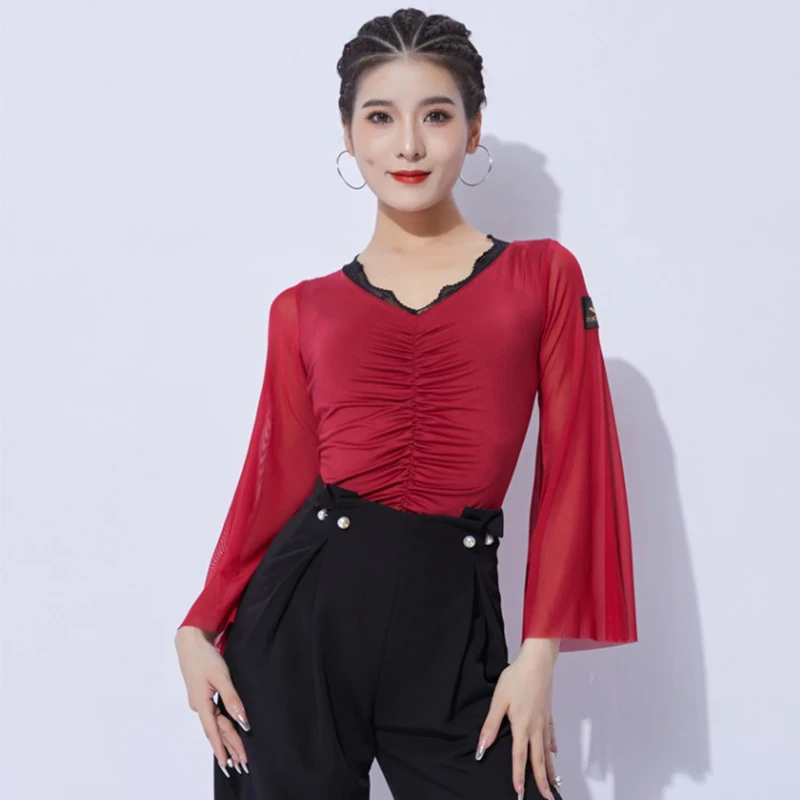 Women Latin Dance Bodysuit Black Red Flare Sleeve Tango Dancing Stage Costume Lace Collar Ballroom Waltz Dance Clothing VDB7828
Women Latin Dance Bodysuit Black Red Flare Sleeve Tango Dancing Stage Costume Lace Collar Ballroom Waltz Dance Clothing VDB7828