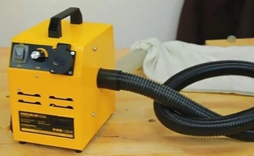 Woodworking dust collector stepless speed regulation dry and wet dual-purpose vacuum cleaner linkage start-stop blowing machine
Woodworking dust collector stepless speed regulation dry and wet dual-purpose vacuum cleaner linkage start-stop blowing machine