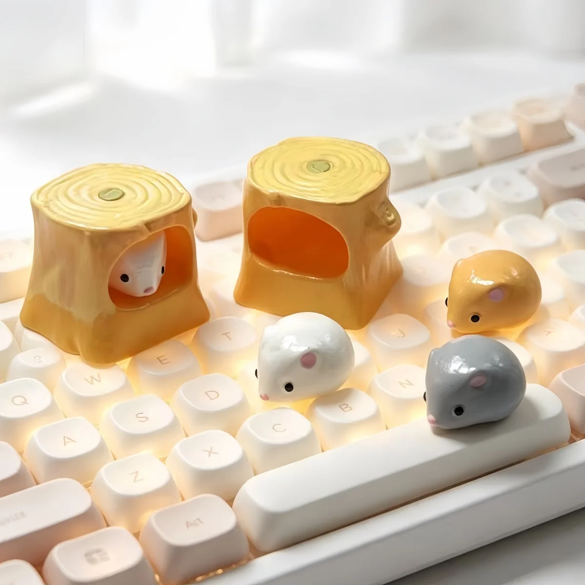 Tree Stump Shape Hamster Nest 3D Keycap Cartoon Animal Doll Custom Keycaps for Mechanical Keyboard Caps Kawaii Artisan Key Cap
Tree Stump Shape Hamster Nest 3D Keycap Cartoon Animal Doll Custom Keycaps for Mechanical Keyboard Caps Kawaii Artisan Key Cap