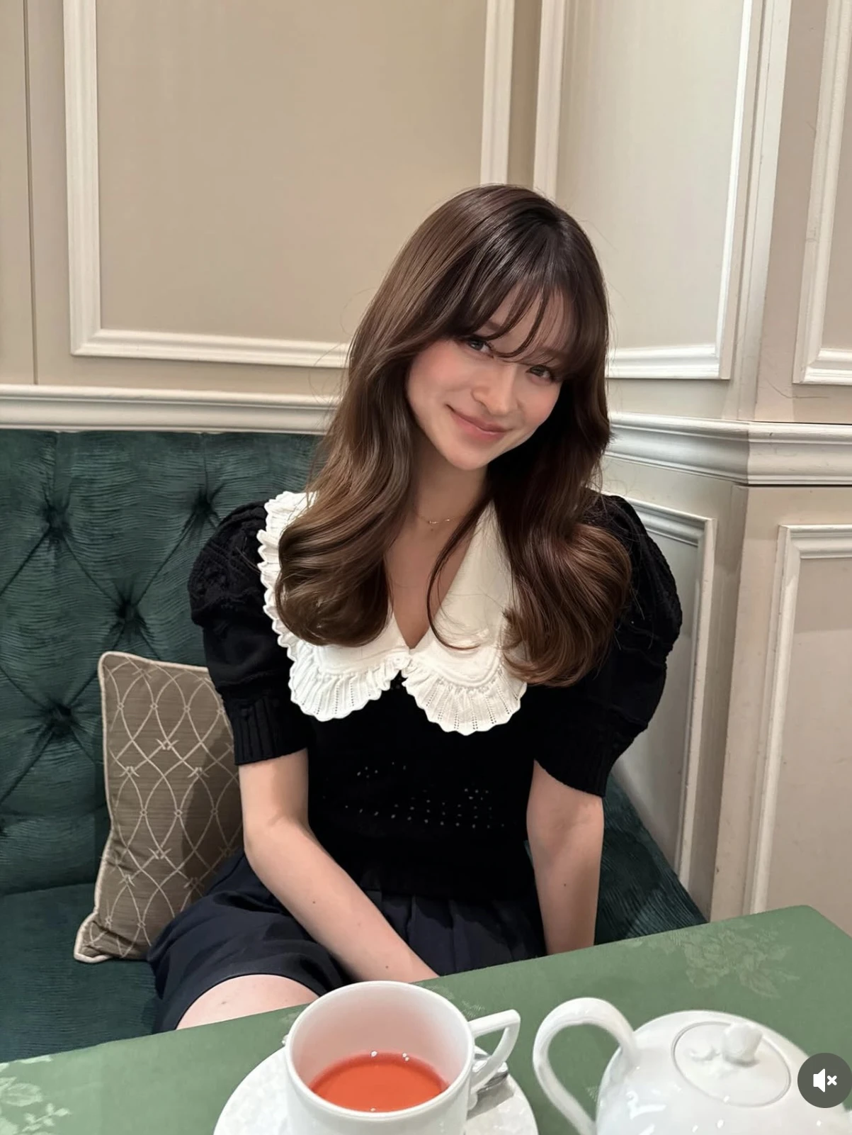 New Doll Collar Hollow Embroidery Short Sleeve 25SS Women's Knitted Sweater Summer Fashion Ladies' Premium Quality Top
New Doll Collar Hollow Embroidery Short Sleeve 25SS Women's Knitted Sweater Summer Fashion Ladies' Premium Quality Top