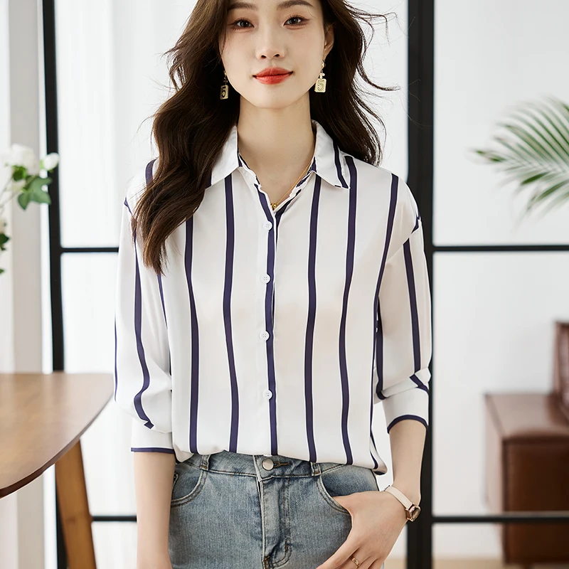Satin Striped Shirt for Women 2025 Spring Autumn New Chiffon Womens Tops Korean Fashion Women's Clothing OL Long Sleeve Blouses
Satin Striped Shirt for Women 2025 Spring Autumn New Chiffon Womens Tops Korean Fashion Women's Clothing OL Long Sleeve Blouses
