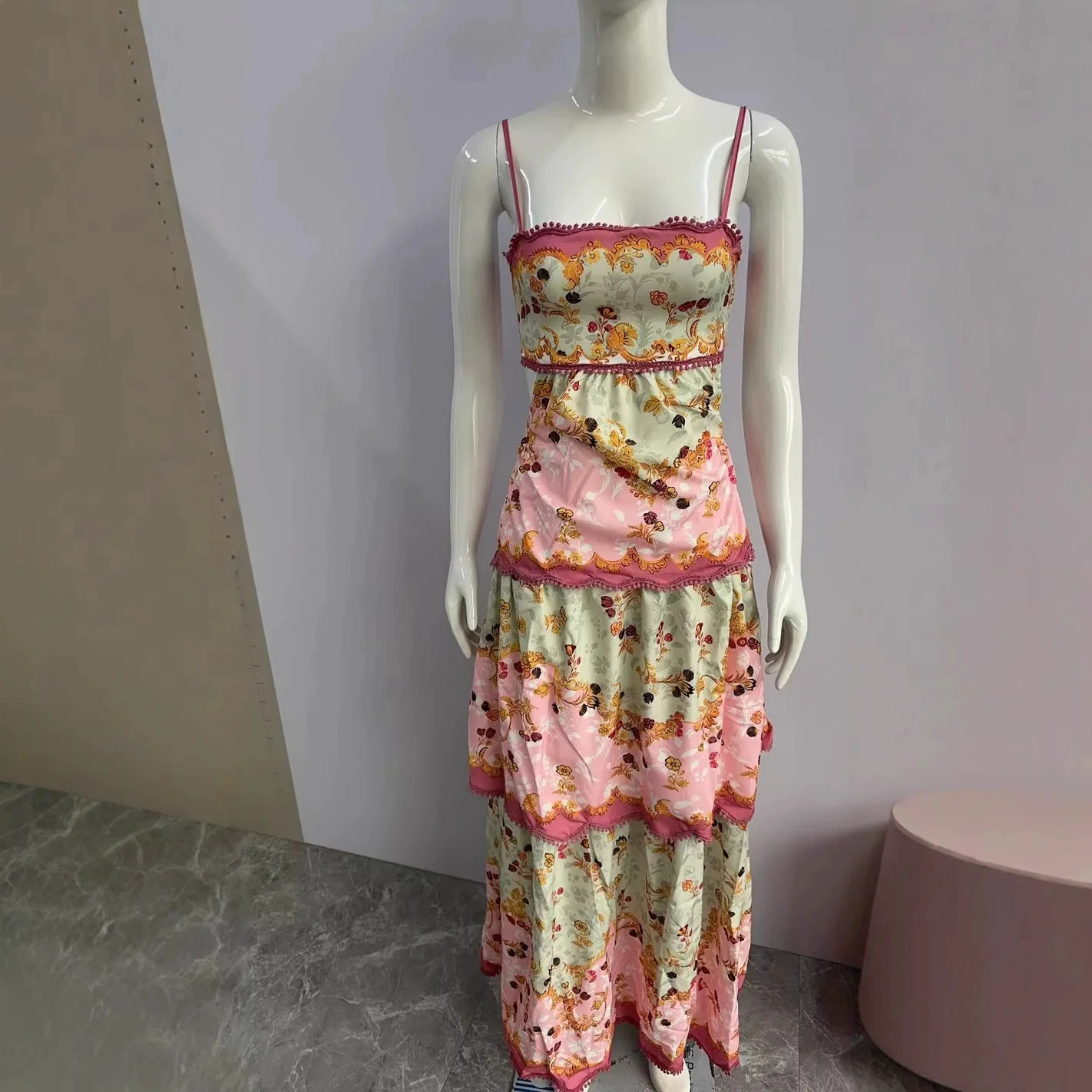 The Same Pure Wind Backless Self-adjusting Drawstring Embroidery Slip Skirt Ruffled Skirt Dress
The Same Pure Wind Backless Self-adjusting Drawstring Embroidery Slip Skirt Ruffled Skirt Dress