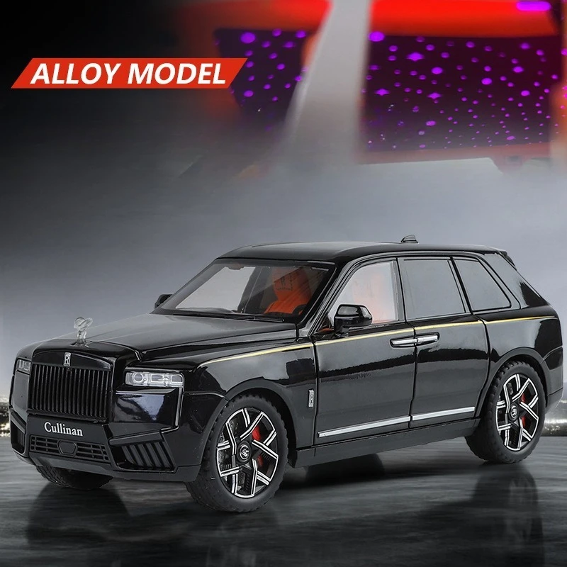 Large 1:24 Rolls Royce Cullinan alloy car model exquisite decoration, sound and light six door boy gift
Large 1:24 Rolls Royce Cullinan alloy car model exquisite decoration, sound and light six door boy gift