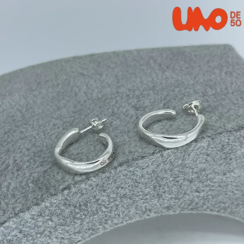 2025 Selling UNO De 50 Earrings, High-quality Silver-plated S925 Jewelry, Party Daily Collocation Leading Fashion Romantic Gift
2025 Selling UNO De 50 Earrings, High-quality Silver-plated S925 Jewelry, Party Daily Collocation Leading Fashion Romantic Gift