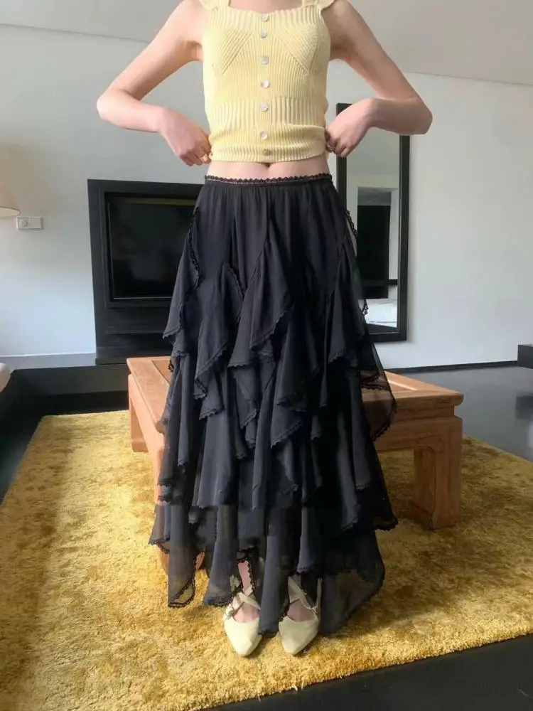 Vintage Black White Patchwork Lace Irregular Long Skirt Women Summer 2025 New Elegant Versatile Ruffle Edge A-line Skirt Popular 
Vintage Black White Patchwork Lace Irregular Long Skirt Women Summer 2025 New Elegant Versatile Ruffle Edge A-line Skirt Popular