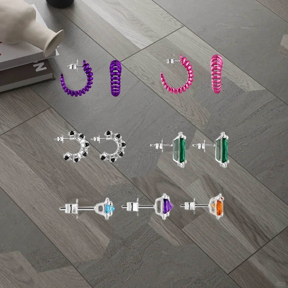 Romance Under The Spanish Sunshine, Multiple Pairs of Dopamine Minimalist Earrings Create A Summer Atmosphere.
Romance Under The Spanish Sunshine, Multiple Pairs of Dopamine Minimalist Earrings Create A Summer Atmosphere.