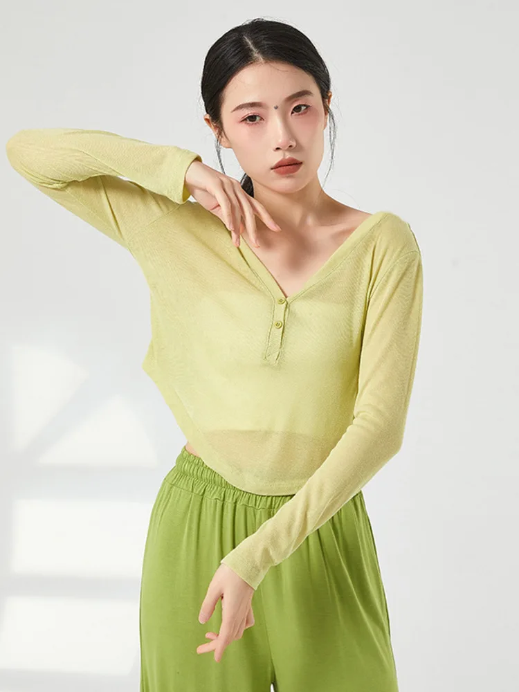 Modern Dance Dance Costume Woin Summer Modern Loose Fitting Top for Chinese Classical Adult Training and Dancing
Modern Dance Dance Costume Woin Summer Modern Loose Fitting Top for Chinese Classical Adult Training and Dancing