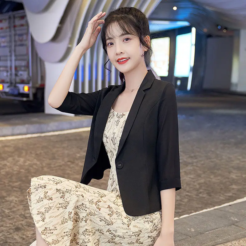 Three Quarter Solid Chiffon Sleeve Women's Blazers 2023 Suit Single-breasted Blazer Jacket Office Coat Elegant Slim Coat A121
Three Quarter Solid Chiffon Sleeve Women's Blazers 2023 Suit Single-breasted Blazer Jacket Office Coat Elegant Slim Coat A121