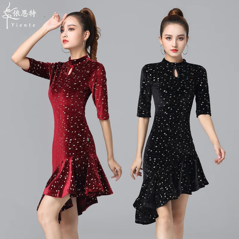 1pcs/lot woman fashion velvet latin dance dress lady star autumn winter half sleeve mermaid latin dress
1pcs/lot woman fashion velvet latin dance dress lady star autumn winter half sleeve mermaid latin dress