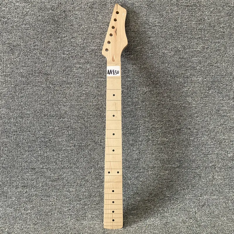 AN830 for Custom Order Unfinished ST Guitar Neck Maple with Maple No Frets No Paints for DIY Replace Right Hand 22 Frets 648
AN830 for Custom Order Unfinished ST Guitar Neck Maple with Maple No Frets No Paints for DIY Replace Right Hand 22 Frets 648