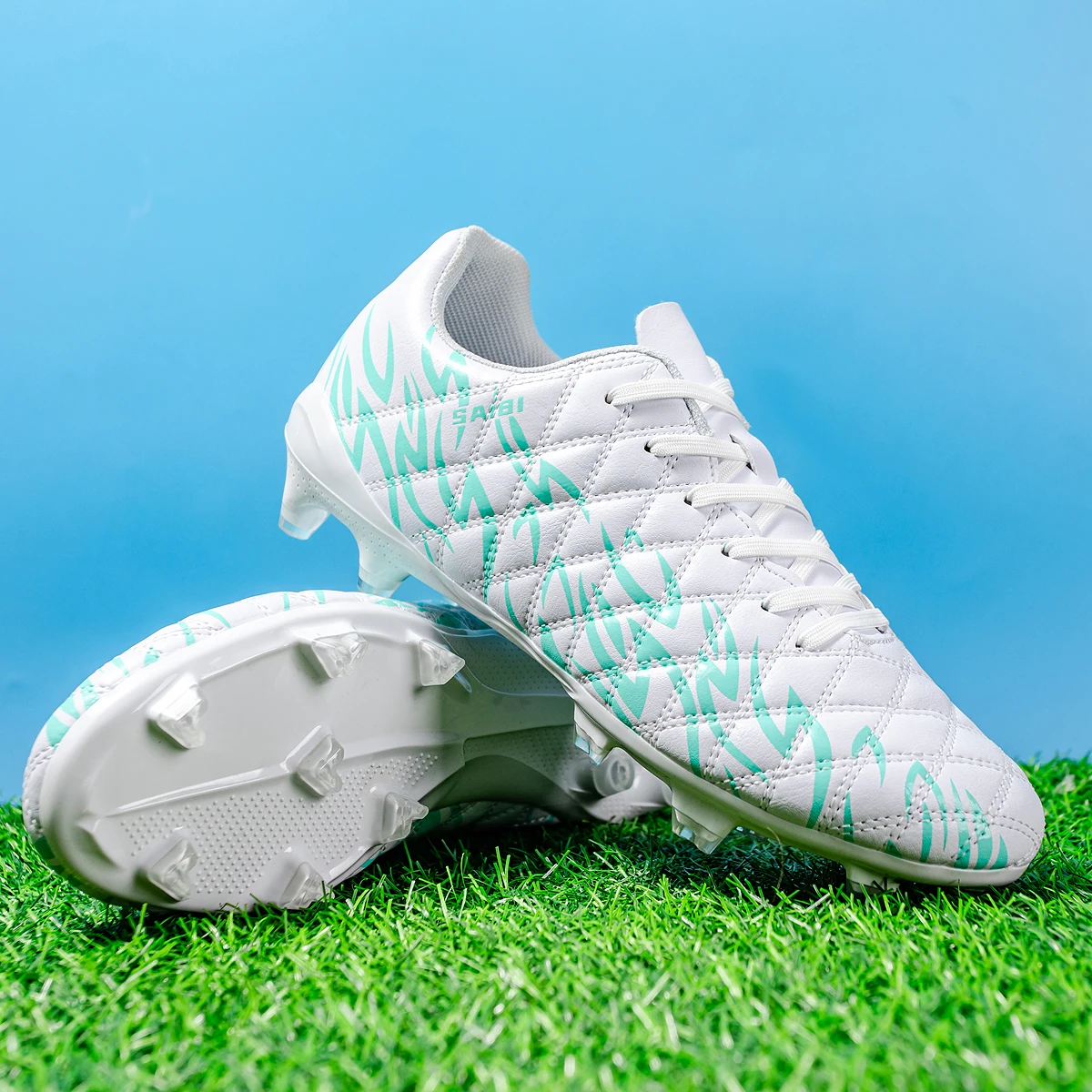 Breathable AG/FG Soccer cleats,TPU Anti-slip Long Studs Bottom,PU Fabric Wearable Upper,Quality Assured for Boys Girls Sports
Breathable AG/FG Soccer cleats,TPU Anti-slip Long Studs Bottom,PU Fabric Wearable Upper,Quality Assured for Boys Girls Sports