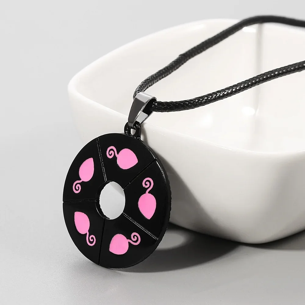 New Geometric Round Pink Ladybug Pendant Necklace Unisex Unique Trendy Versatile Cute Retro Jewelry Gift
New Geometric Round Pink Ladybug Pendant Necklace Unisex Unique Trendy Versatile Cute Retro Jewelry Gift