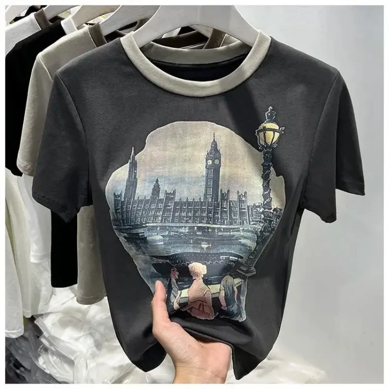 Gothic Retro Harajuku Printed Short-sleeved T-shirt Contrasting Color Round Neck Top for Women in Summer New Fashion Base Shirt
Gothic Retro Harajuku Printed Short-sleeved T-shirt Contrasting Color Round Neck Top for Women in Summer New Fashion Base Shirt