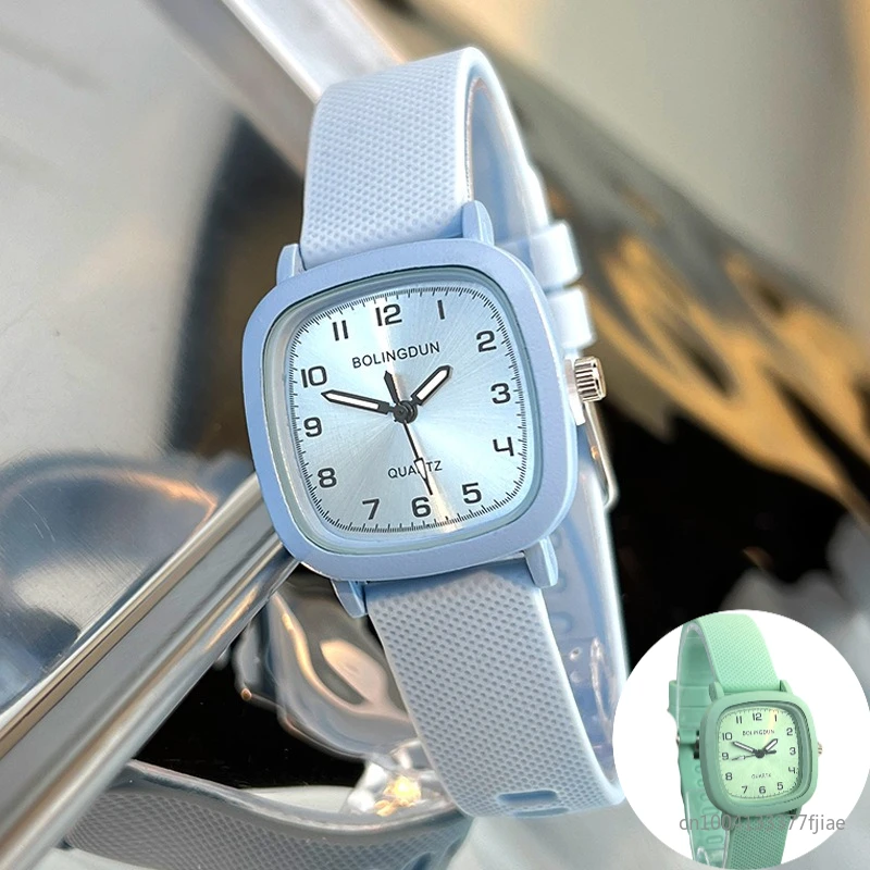 Модные кварцевые наручные часы, оригинальные брендовые женские часы, простой женский повседневный браслет, силиконовый ремешок, кварцевые часы, подарок
Модные кварцевые наручные часы, оригинальные брендовые женские часы, простой женский повседневный браслет, силиконовый ремешок, кварцевые часы, подарок