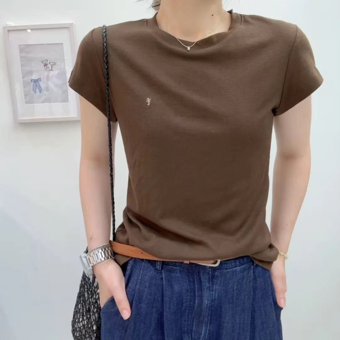 JTEN Summer 2025 Women's Loose Fit round Ne ort Sve T-irt Elastici Embroidery Label Trendy Korean Sle Top
JTEN Summer 2025 Women's Loose Fit round Ne ort Sve T-irt Elastici Embroidery Label Trendy Korean Sle Top