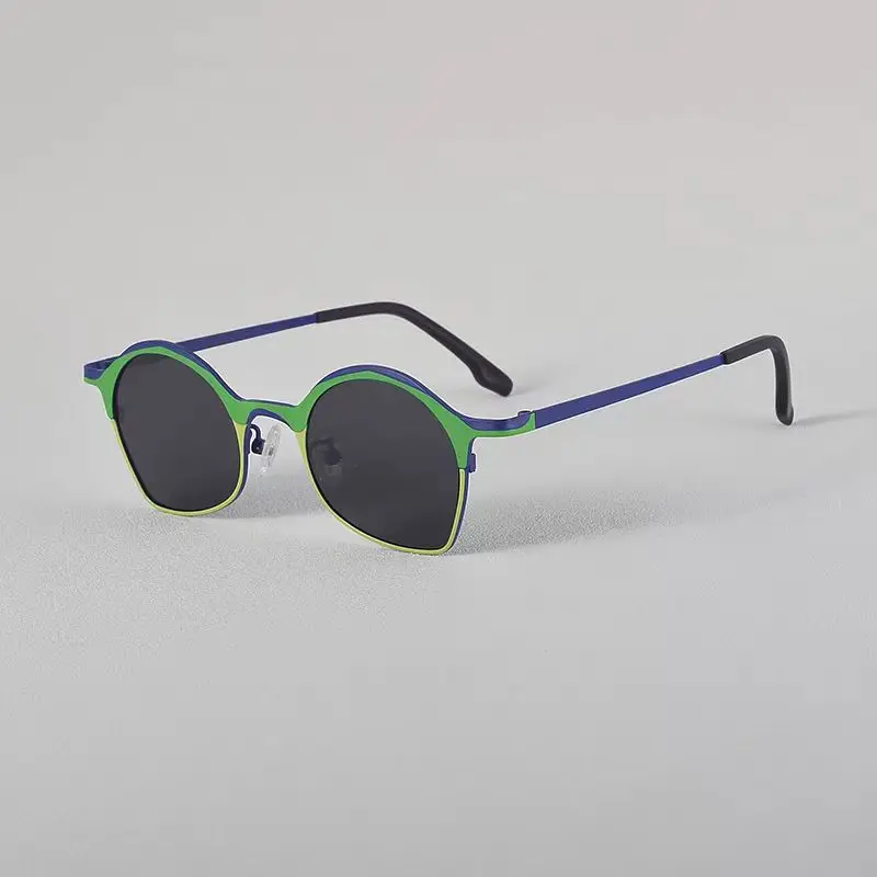 Новые модные солнцезащитные очки в стиле ретро для мужчин и женщин, универсальные солнцезащитные очки «кошачий глаз» с защитой от ультрафиолета UV400, уличные антиполяризованные солнцезащитные очки
Новые модные солнцезащитные очки в стиле ретро для мужчин и женщин, универсальные солнцезащитные очки «кошачий глаз» с защитой от ультрафиолета UV400, уличные антиполяризованные солнцезащитные очки