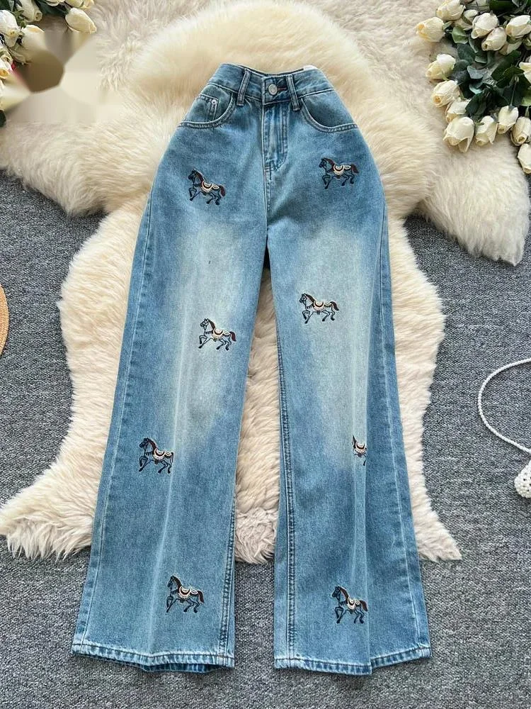 Artistic Embroidery Jeans Spring New Listing High Waist Workwear Women Distressed Loose Trendy Straight Leg Pants
Artistic Embroidery Jeans Spring New Listing High Waist Workwear Women Distressed Loose Trendy Straight Leg Pants