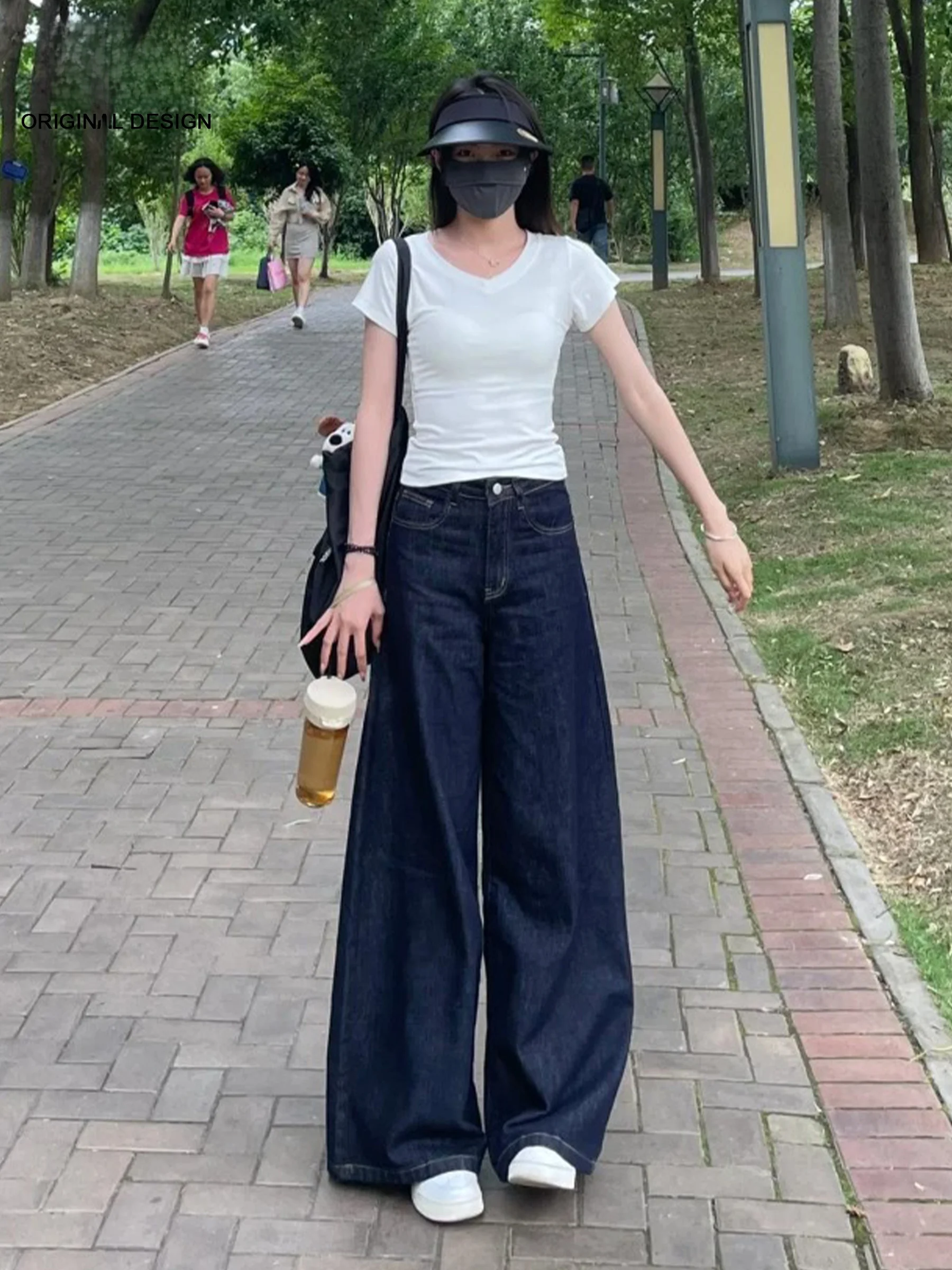 Deep Blue American Retro High Waist Wide Leg Jeans Women's Loose Slimming Floor-Length Straight Leg Pants Casual Spring 2026
Deep Blue American Retro High Waist Wide Leg Jeans Women's Loose Slimming Floor-Length Straight Leg Pants Casual Spring 2026