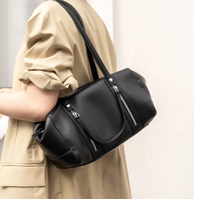 Women's Genuine Leather Boston Bag Luxury Designer Ladies Handbag for Woman Shoulder Bags Ladies Large Capacity Underarm Bag New
Women's Genuine Leather Boston Bag Luxury Designer Ladies Handbag for Woman Shoulder Bags Ladies Large Capacity Underarm Bag New