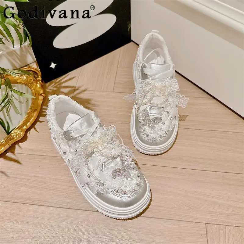 Spring New Thick Soled White Shoes Female Gentle Lace Pearl Lace Up Casual Shoes Women's Japanese Style Sweet Sneakers
Spring New Thick Soled White Shoes Female Gentle Lace Pearl Lace Up Casual Shoes Women's Japanese Style Sweet Sneakers